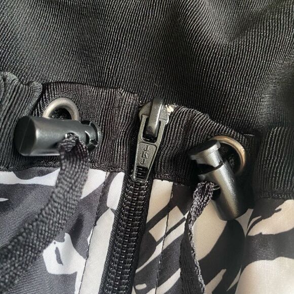 Chico’s Travelers Jacket Slinky Women’s Large Black White Zip Chicos Size 2 - Picture 7 of 12